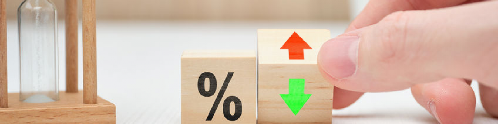 percentage teken rode pijl zandloper